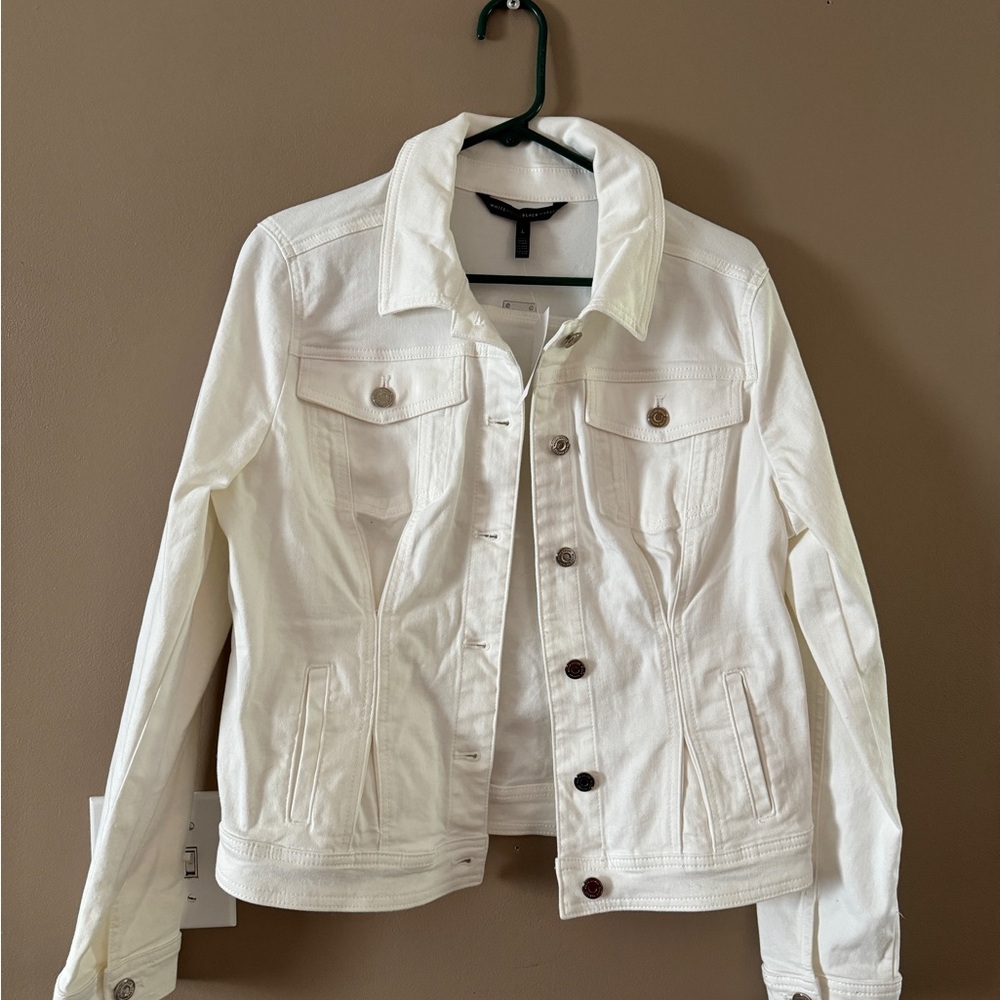 White House Black Market white denim jacket L